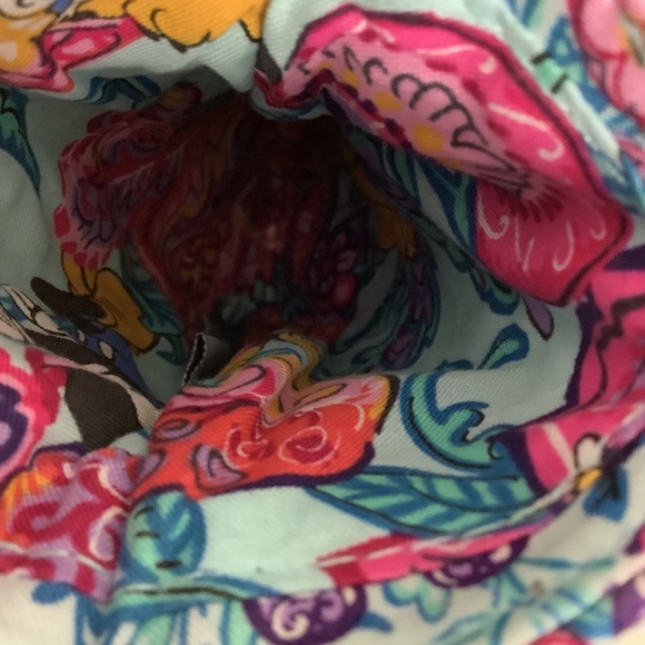 Vera Bradley Mickey Print Phone Case Adjustable Strap - Picture 5 of 6